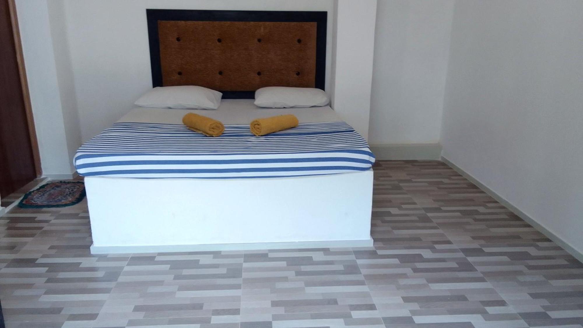 Bed and breakfast Share Safari House Uda Walawe Extérieur photo